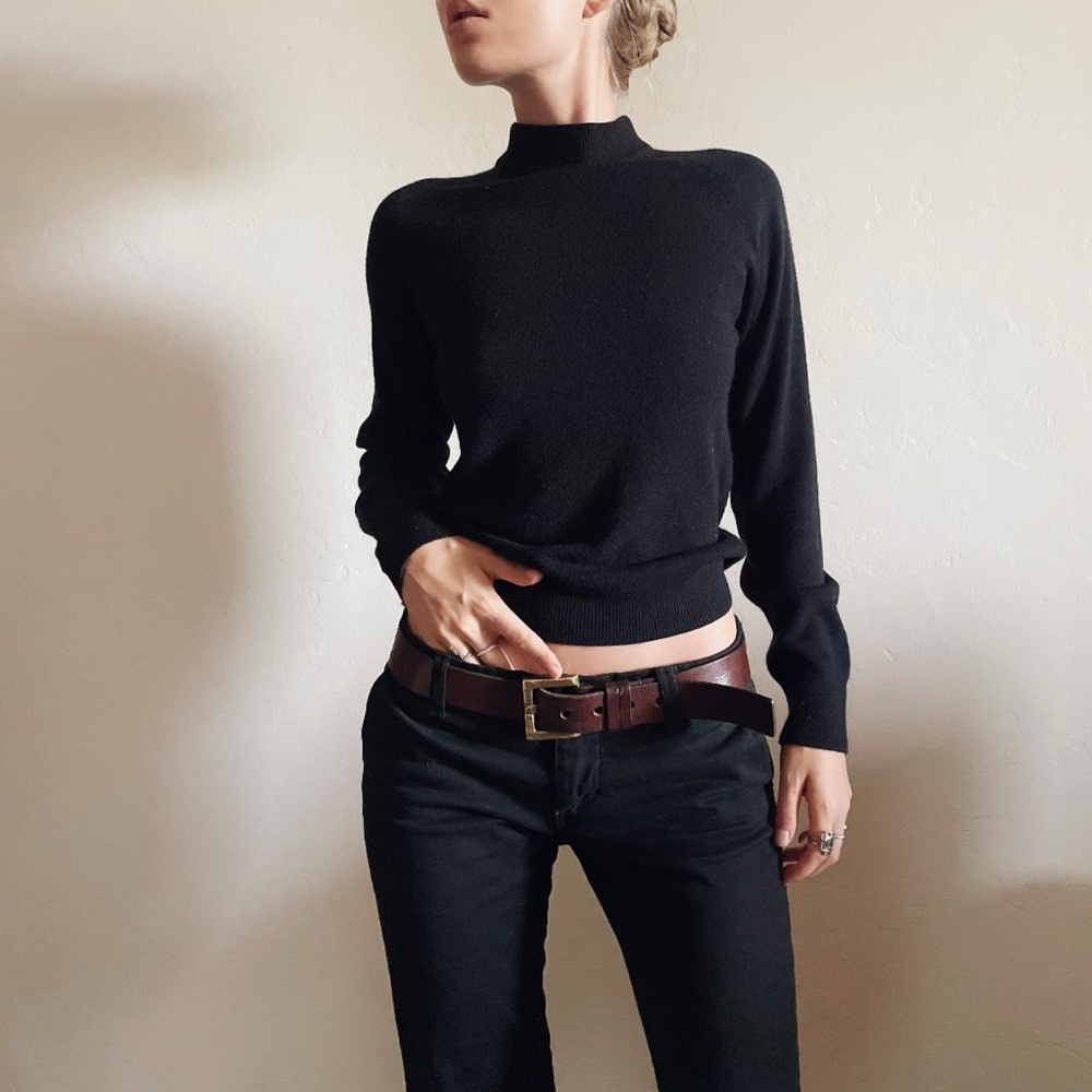 Chic 90s Turtlneck